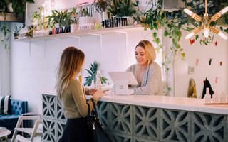 Reception Symbolbild