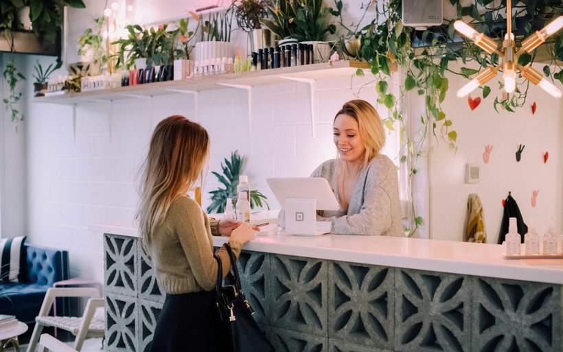 Reception Symbolbild