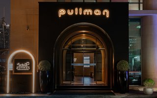 Pullman Dubai Jumeirah Lake Towers 