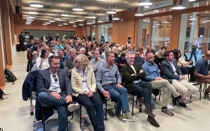 Gäste beim Anlass von Mattertal Aktiv