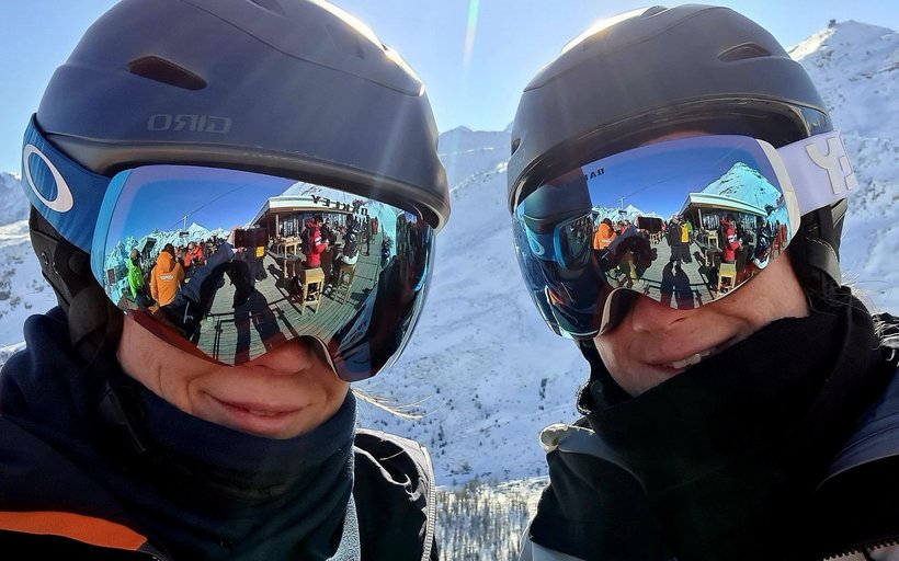 Daniela (r.) und Sandra Lehner 