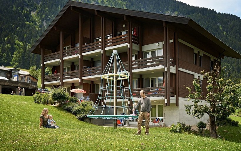 Reka-Feriendorf in Lenk