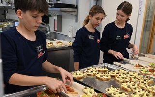 «Behind the Scenes»-Hotelcamp