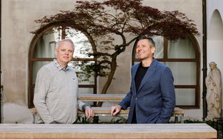 Horst Lichtner, Geschäftsleiter der Stiftung Keda, Kulinarisches Erbe der Alpen (l.), und Peter Durrer, Gastgeber im Restaurant und Hotel Culinarium Alpinum, Stans.