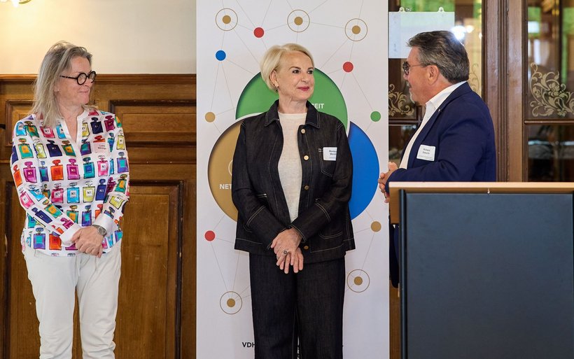 Die langjährigen Stiftungsrätinnen Monique Moretti und Luzia Bänziger wurden verabschiedet.