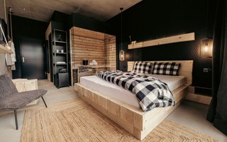 Bretterhotel der Erlebniswelt Trauffer