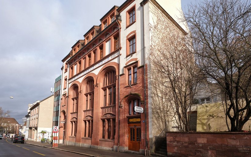 Aussenansicht Hotel Rochat