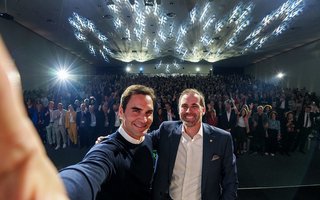 Überraschungsgast Roger Federer am Ferientag 2023