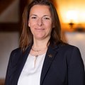 Adriana Novotna wurde vom Bilanz-Wirtschaftsmagazin zur Restaurantleiterin des Jahres 2009 und von Gault Millau zur Sommelière des Jahres 2017 gekürt.