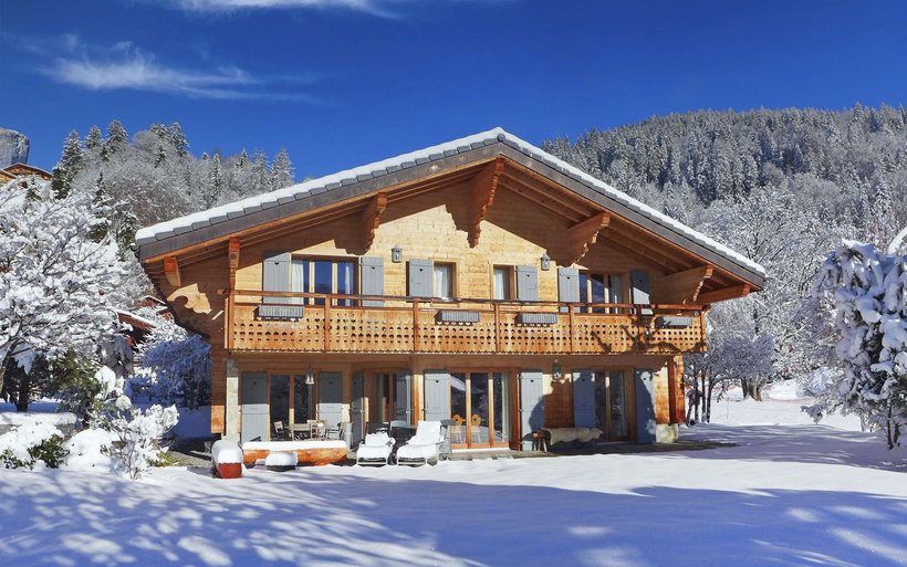 Chalet im Winter