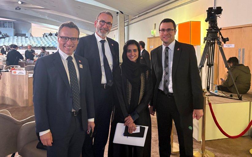 Richard Kämpf; Martin Saladin; die neu gewählte UN Tourism Generalsekretärin Shaikha Al Nowais; Christoph Schlumpf