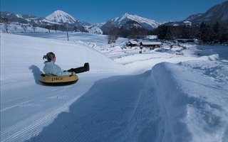snowtubing Leysin
