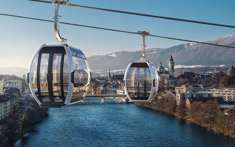 Gondel über der Aare in Solothurn