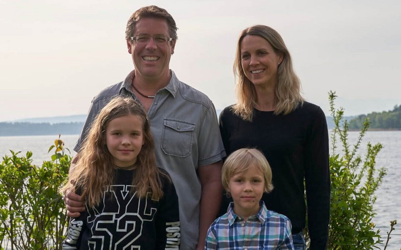 Winzerpaar Giauque-Kunz mit ihren Kindern