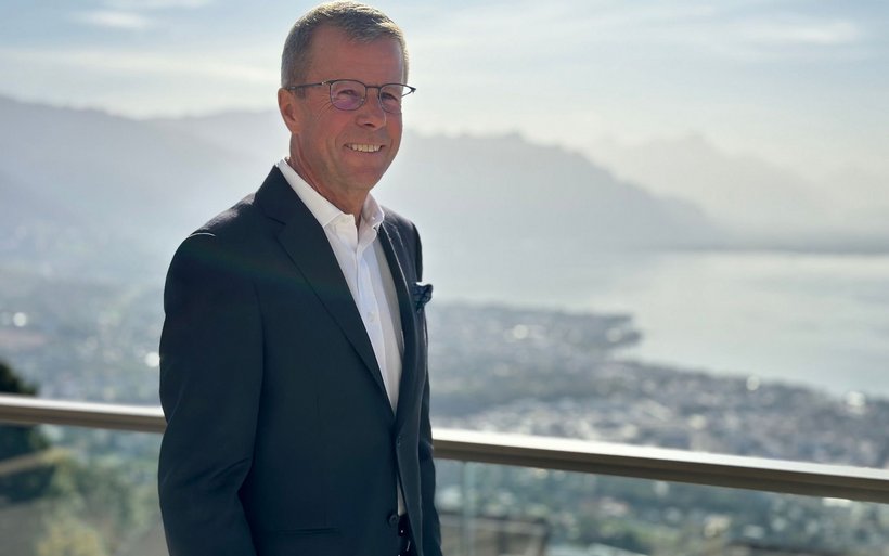 Un directeur par dessus les nuages au Mirador