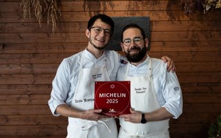 Jannik Moser (l.) übernimmt ab Sommersaison die Küchenleitung im Kräuterhotel Edelweiss von Benedikt Voss.