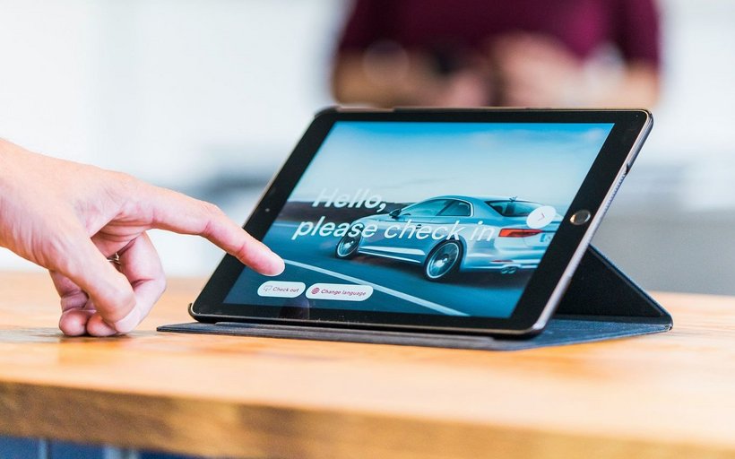 Symbolbild Self-check-In