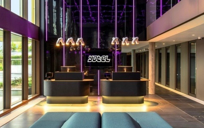 réception Yotel