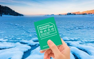 Paysage hivernal pour la Neuchâtel Tourist Card